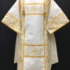 Confezioni e Ricami 1926 - Paramenti Sacri su Misura Tunicella Ricamo Ramage Ihs Damasco Giglio Catholic Priest & Liturgical Vestments