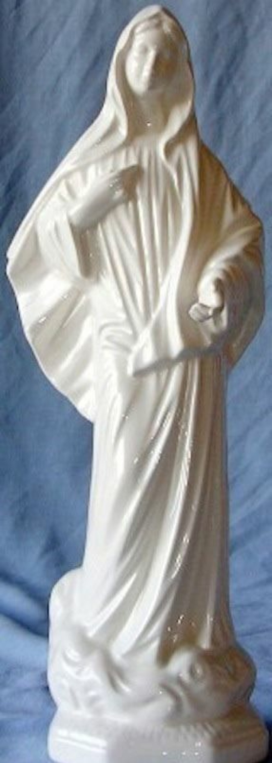 Maioliche Deruta Statua Madonna Di Medjugorje Cm 30 (11,8 In) Ceramica Invetriata Di Deruta Dipinta A Mano Sacred & Religious Ceramics