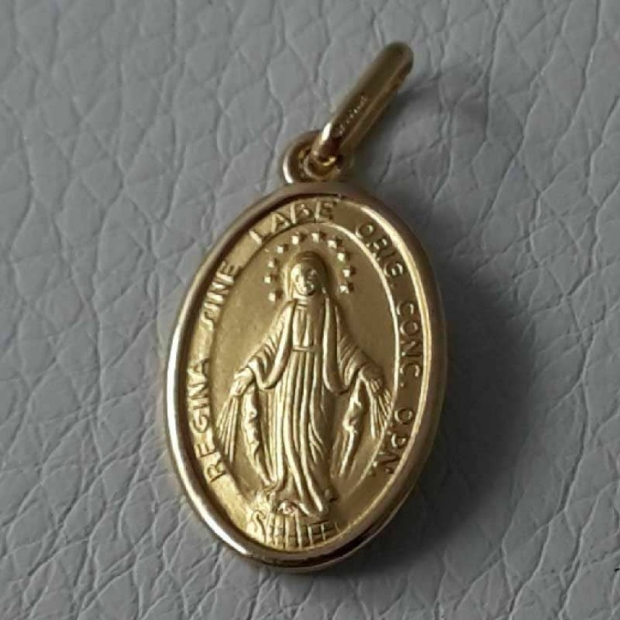 Vaticanum Gioielli in Oro Madonna Miracolosa Regina Sine Labe Originali Concepta O.P.N. Medaglia Sacra Pendente Ovale Conio Gr 2,2 Oro Giallo 18Kt Uni Donna Uomo Baptism